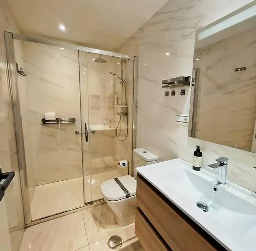 Le Petit By Silastur Apartman Gijón